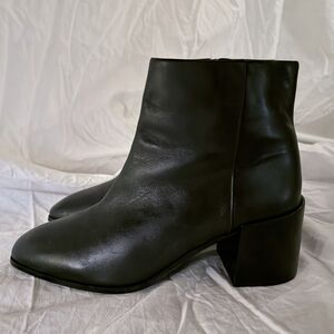 Vince Camuto Ankle Boots - 10 - Black Leather with Chunky Heel